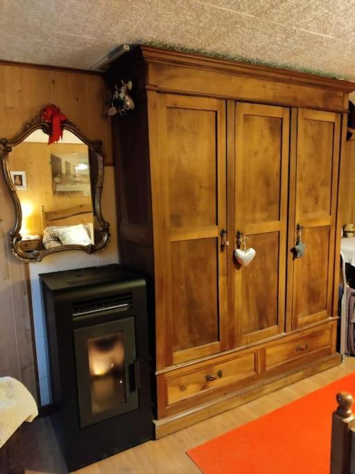 The Golden Eagle - Chalet A Champdepraz Villa Aosta Luaran gambar